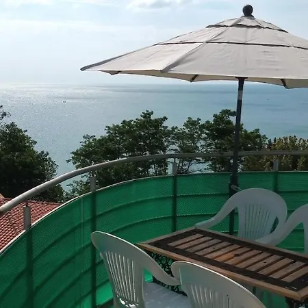 Lejlighed Sunny House *