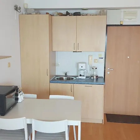 Апартаменти Sunny House *