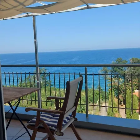 Apartament Sunny House