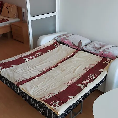 Sunny House Апартаменти Бяла