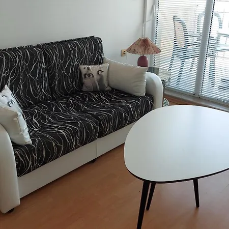 Апартаменти Sunny House