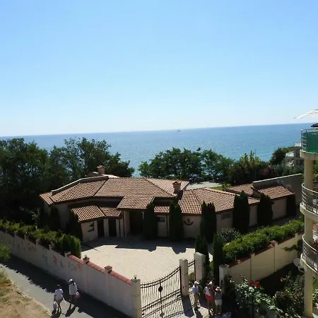 Sunny House Lejlighed