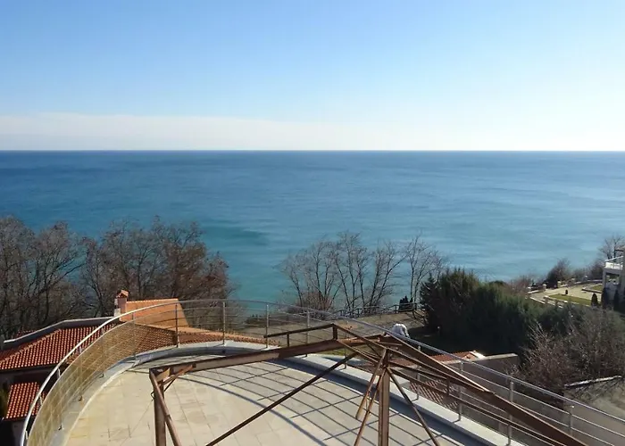 Apartment Sunny House